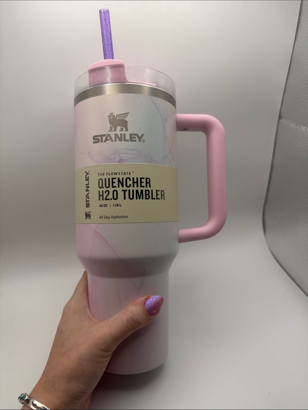 NWT Stanley 40 oz H2.0 FlowState Quencher Tumbler in Watercolor Tulle